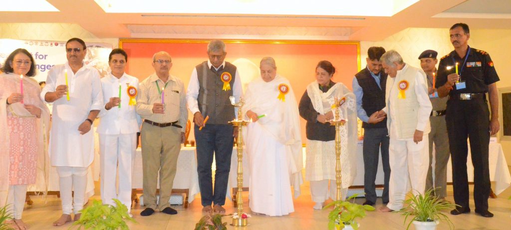 भारतीय सेना एवं सुरक्षा बलों के अधिकारियों तथा जवानों के लिए तीन दिवसीय सेल्फ एंपावरमेंट कार्यक्रम
